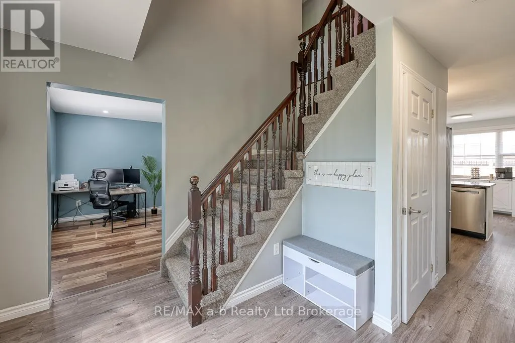 346 RIVERVIEW DRIVE