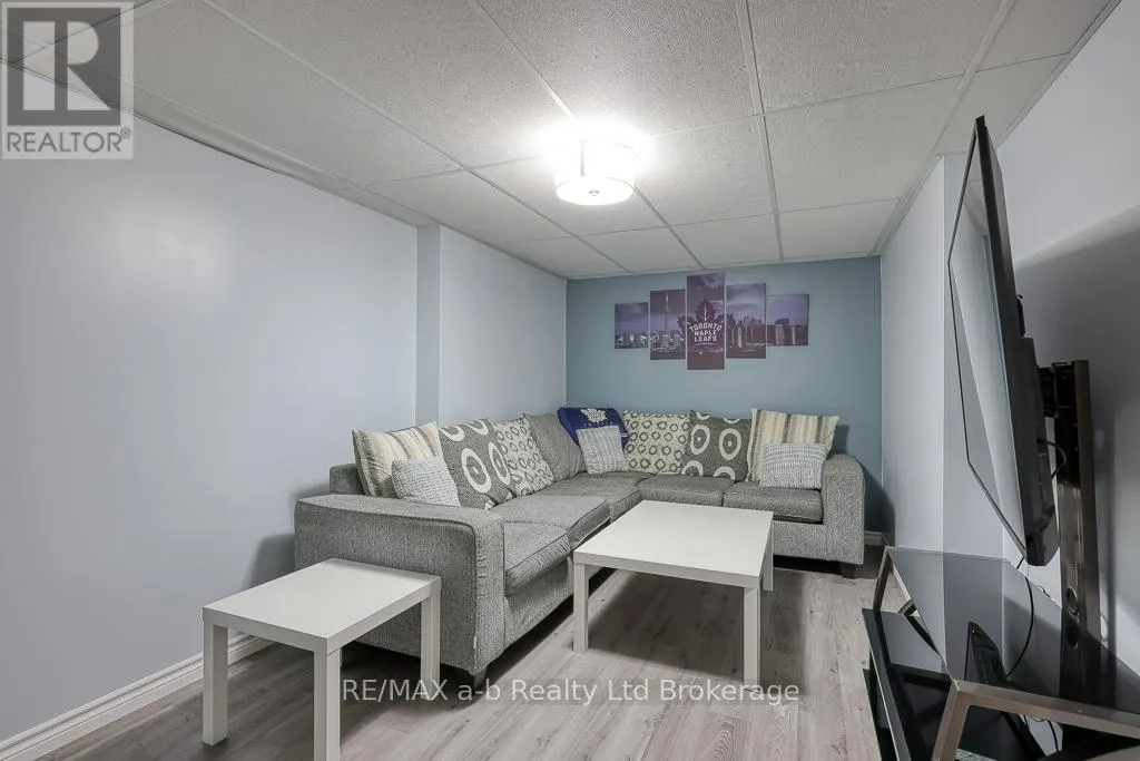 346 RIVERVIEW DRIVE