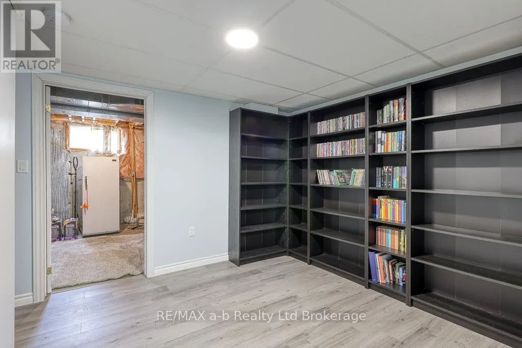 346 RIVERVIEW DRIVE