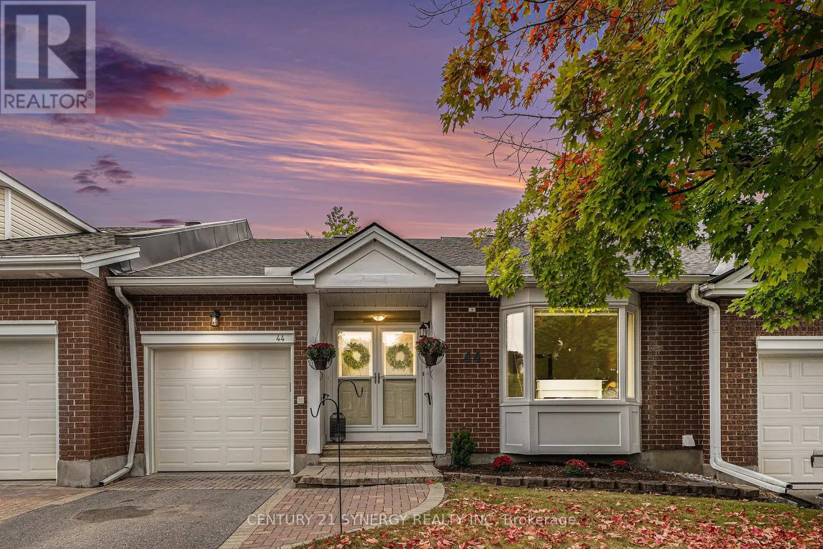 44 INNESBROOK COURT