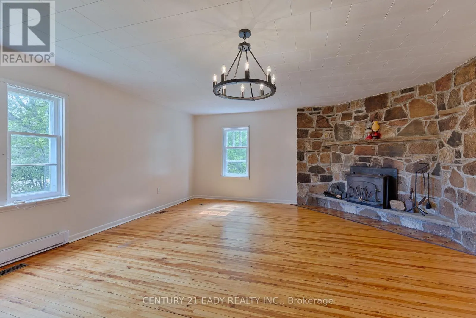 3879 FOYMOUNT ROAD