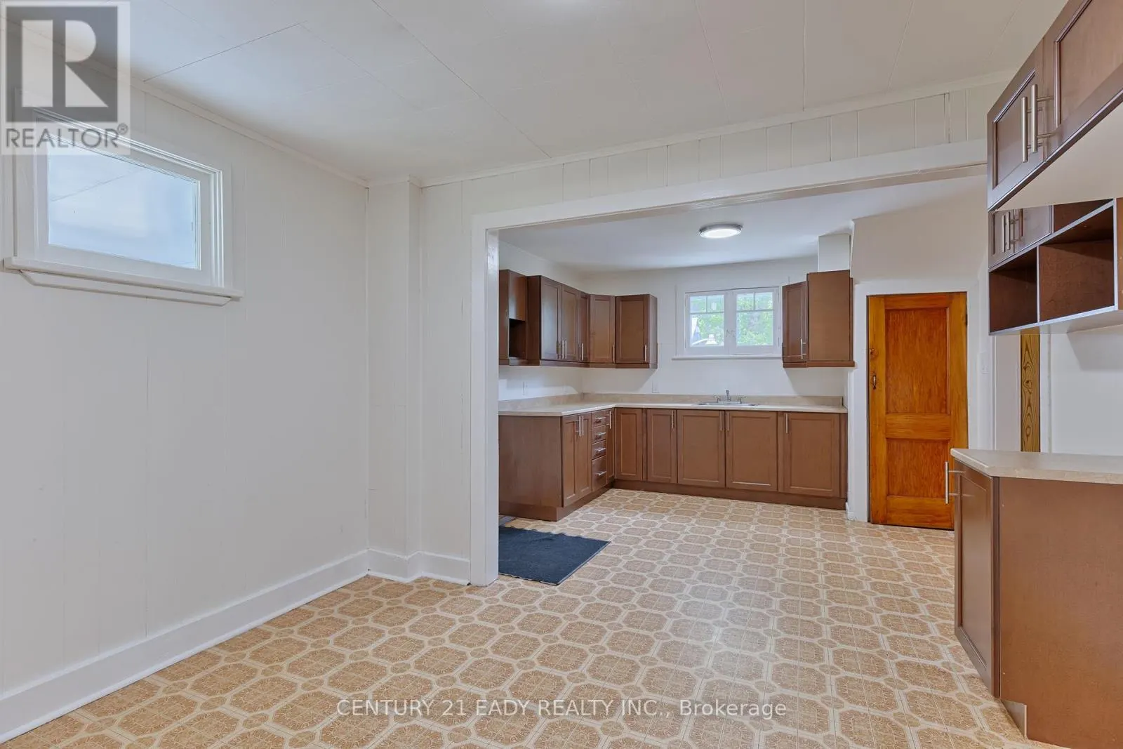 3879 FOYMOUNT ROAD