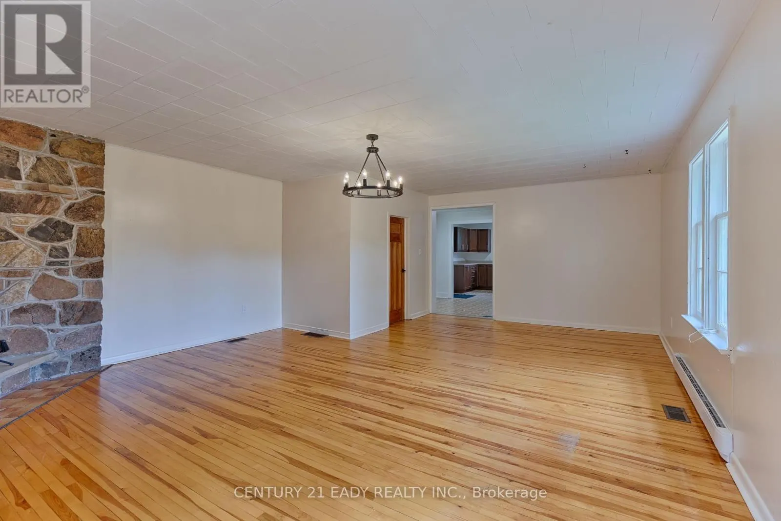3879 FOYMOUNT ROAD