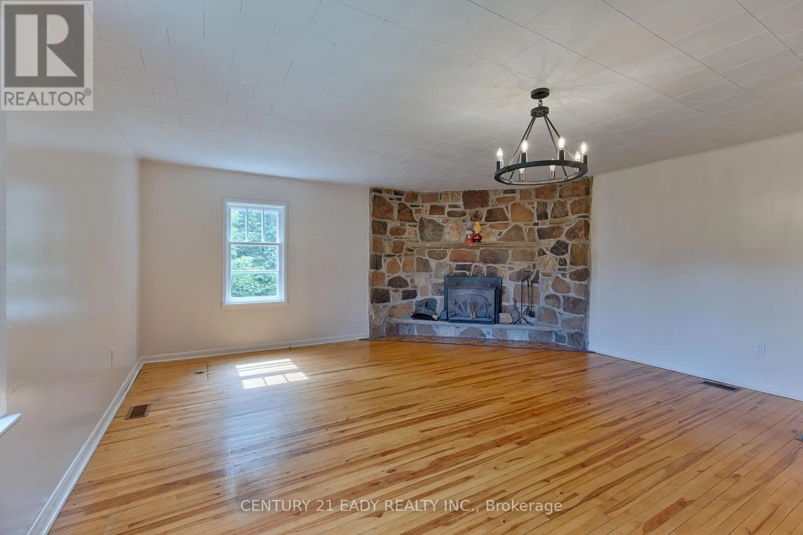 3879 FOYMOUNT ROAD
