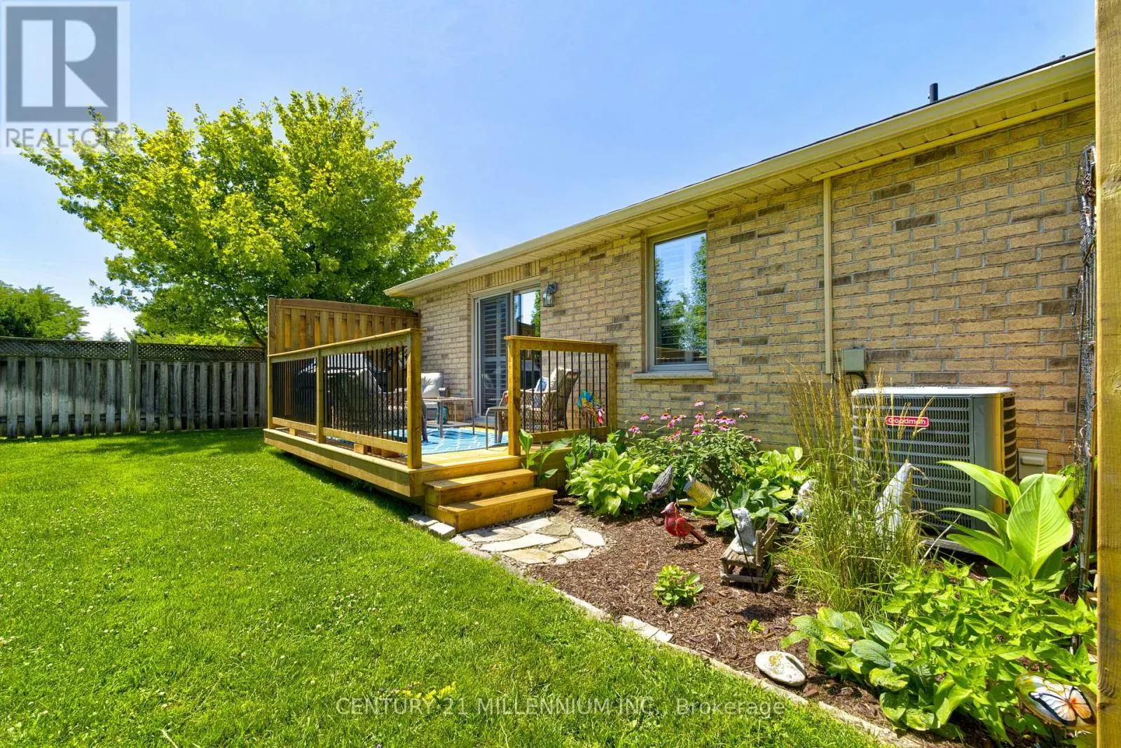 21 - 385 PARK ROAD N
