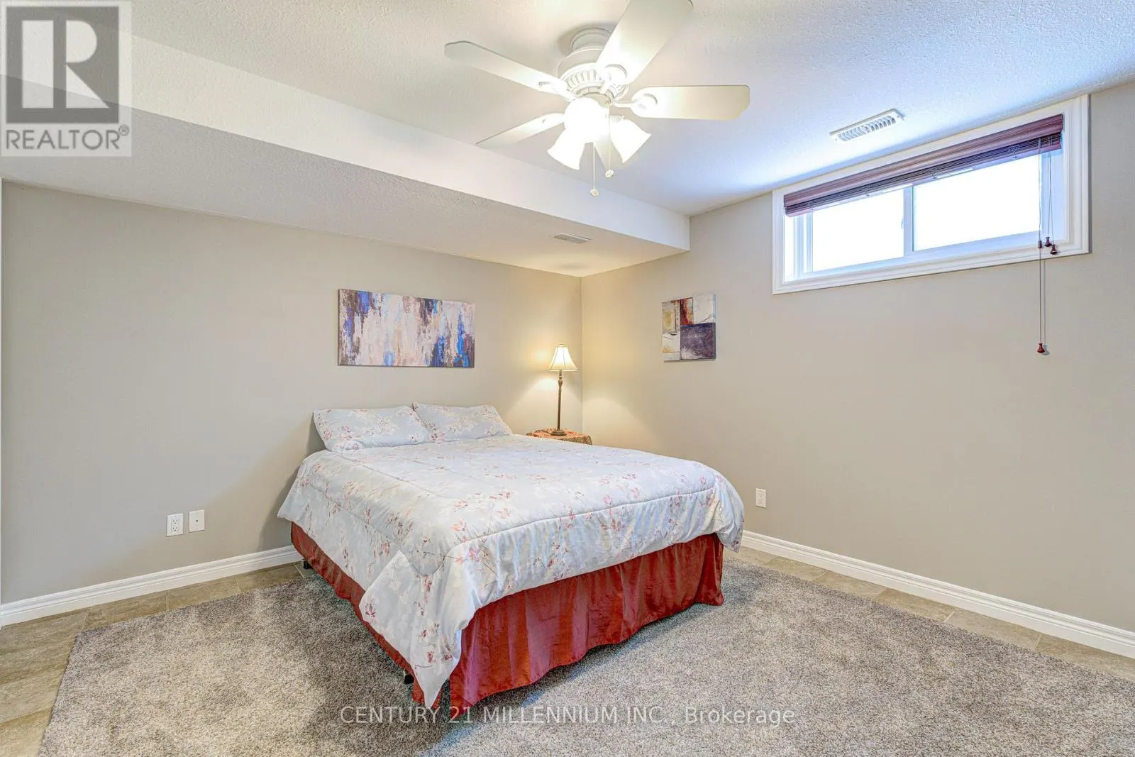 21 - 385 PARK ROAD N