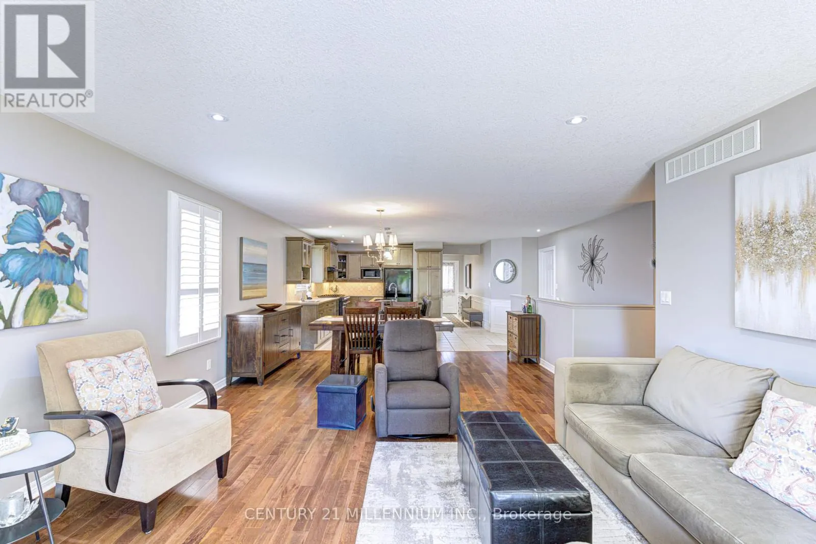 21 - 385 PARK ROAD N