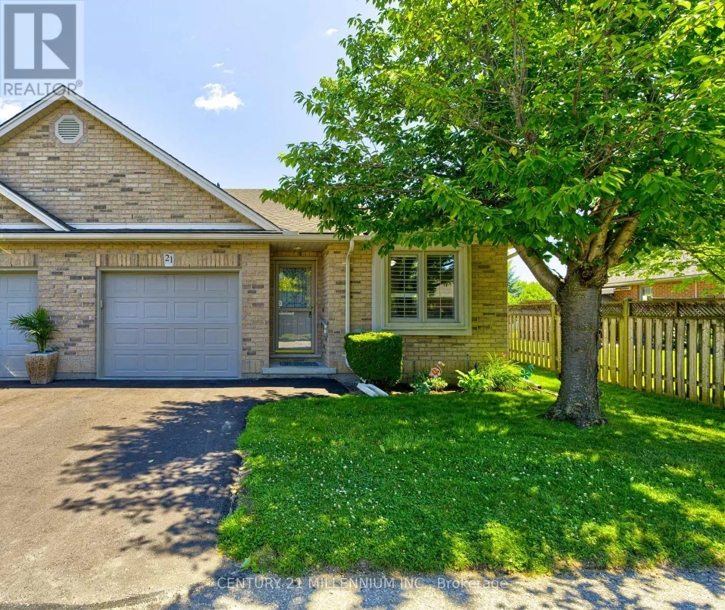 21 - 385 PARK ROAD N