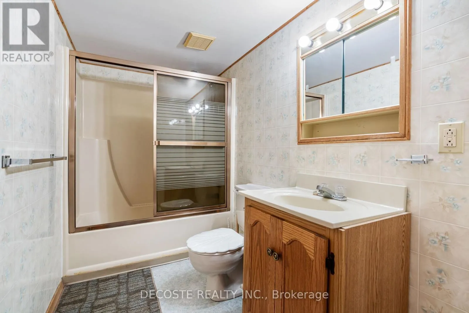 205 DOMINION STREET N