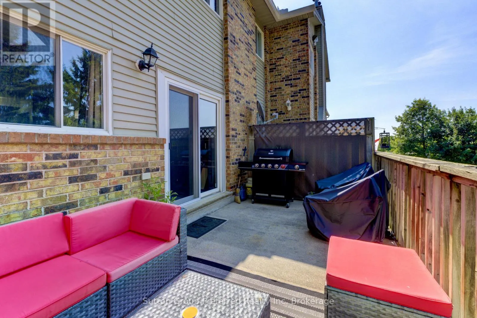 4 - 19 WREN COURT, #4