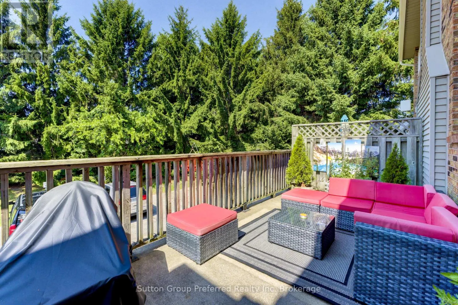 4 - 19 WREN COURT, #4
