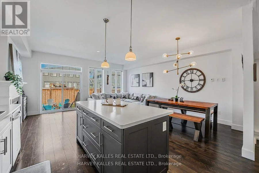 203 YELLOW BIRCH CRESCENT