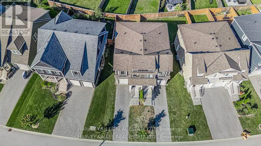 203 YELLOW BIRCH CRESCENT
