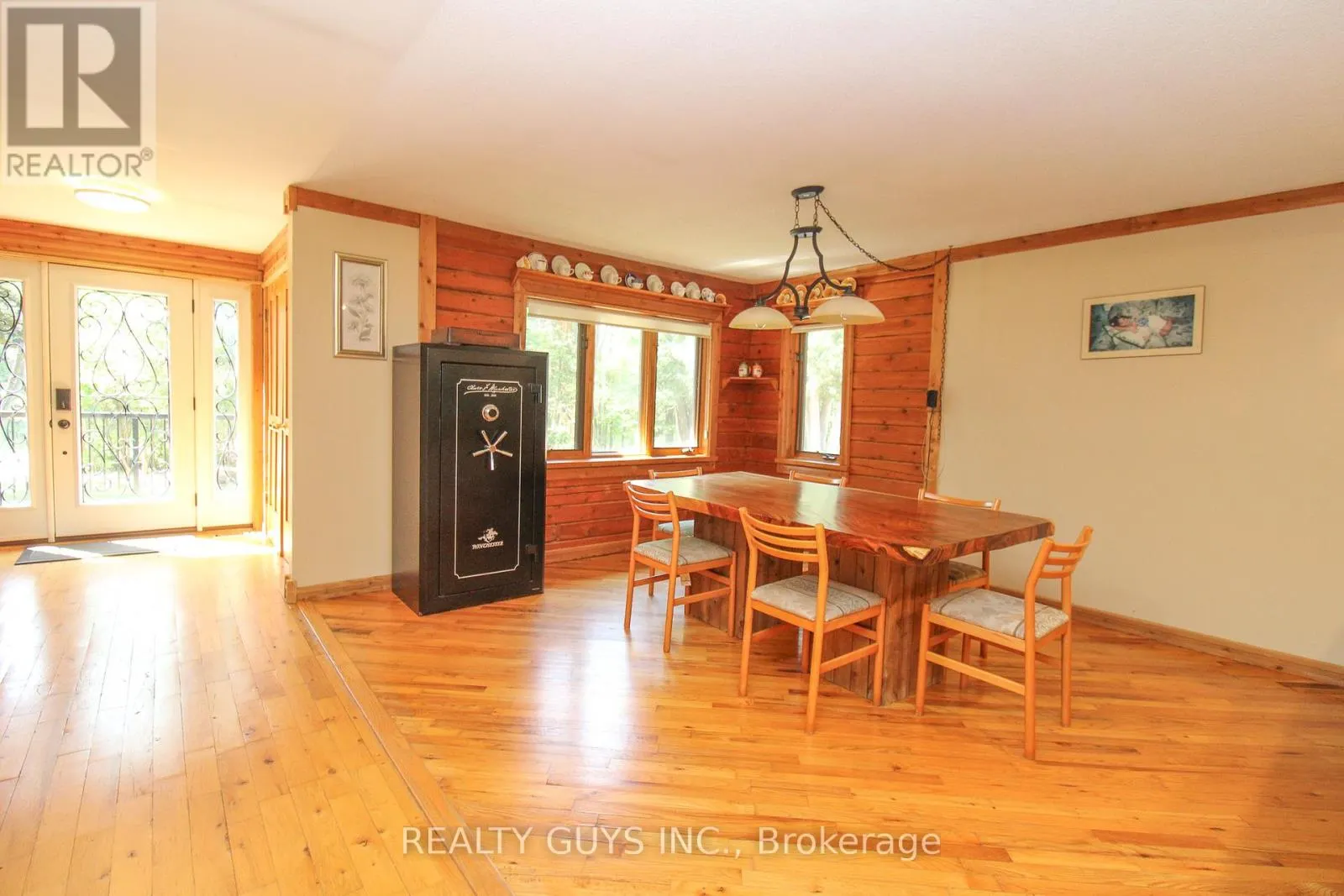 891 COUNTY ROAD