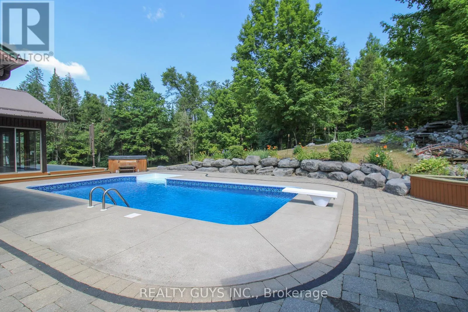 891 COUNTY ROAD