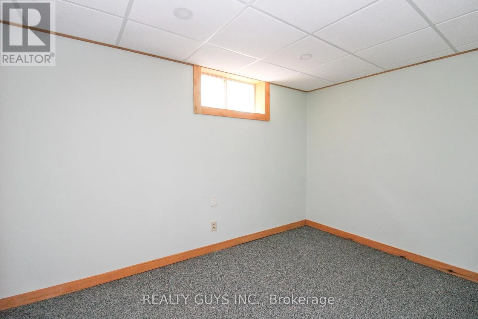 891 COUNTY ROAD