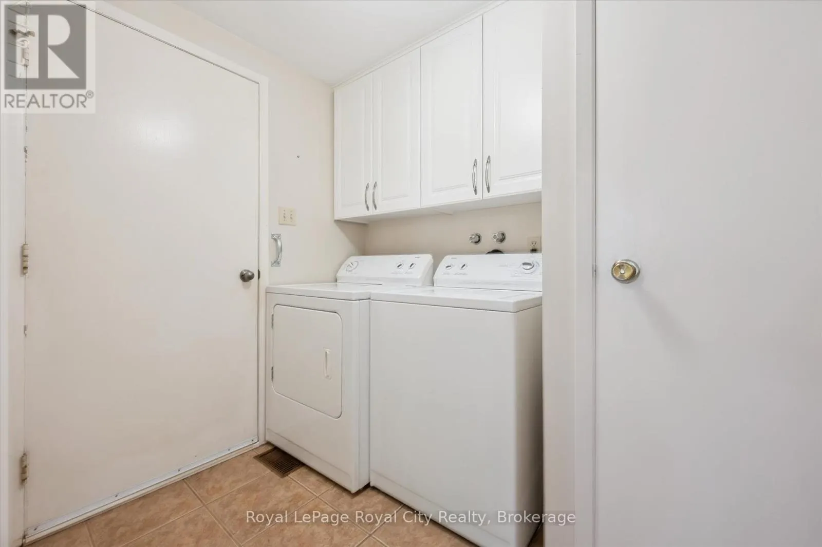 15 JODI PLACE
