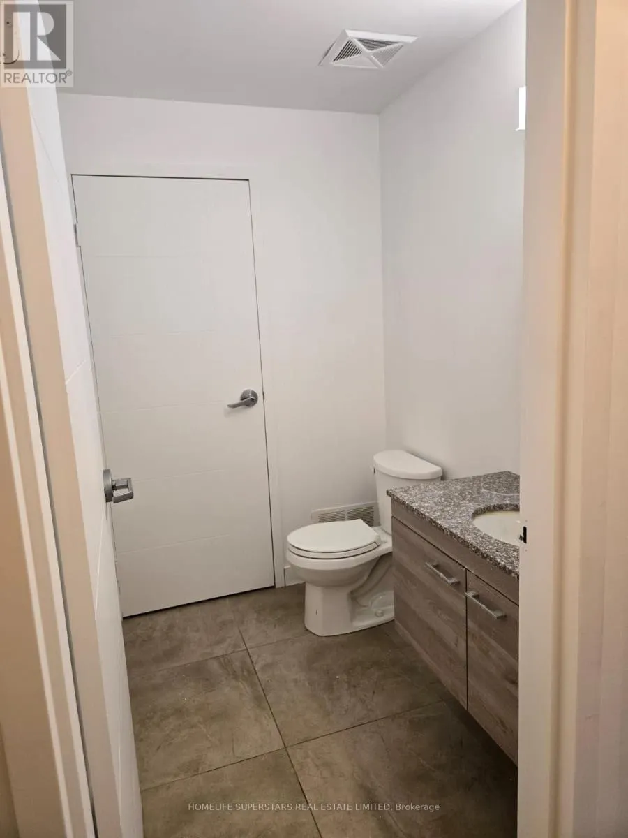 T101 - 62 BALSAM STREET