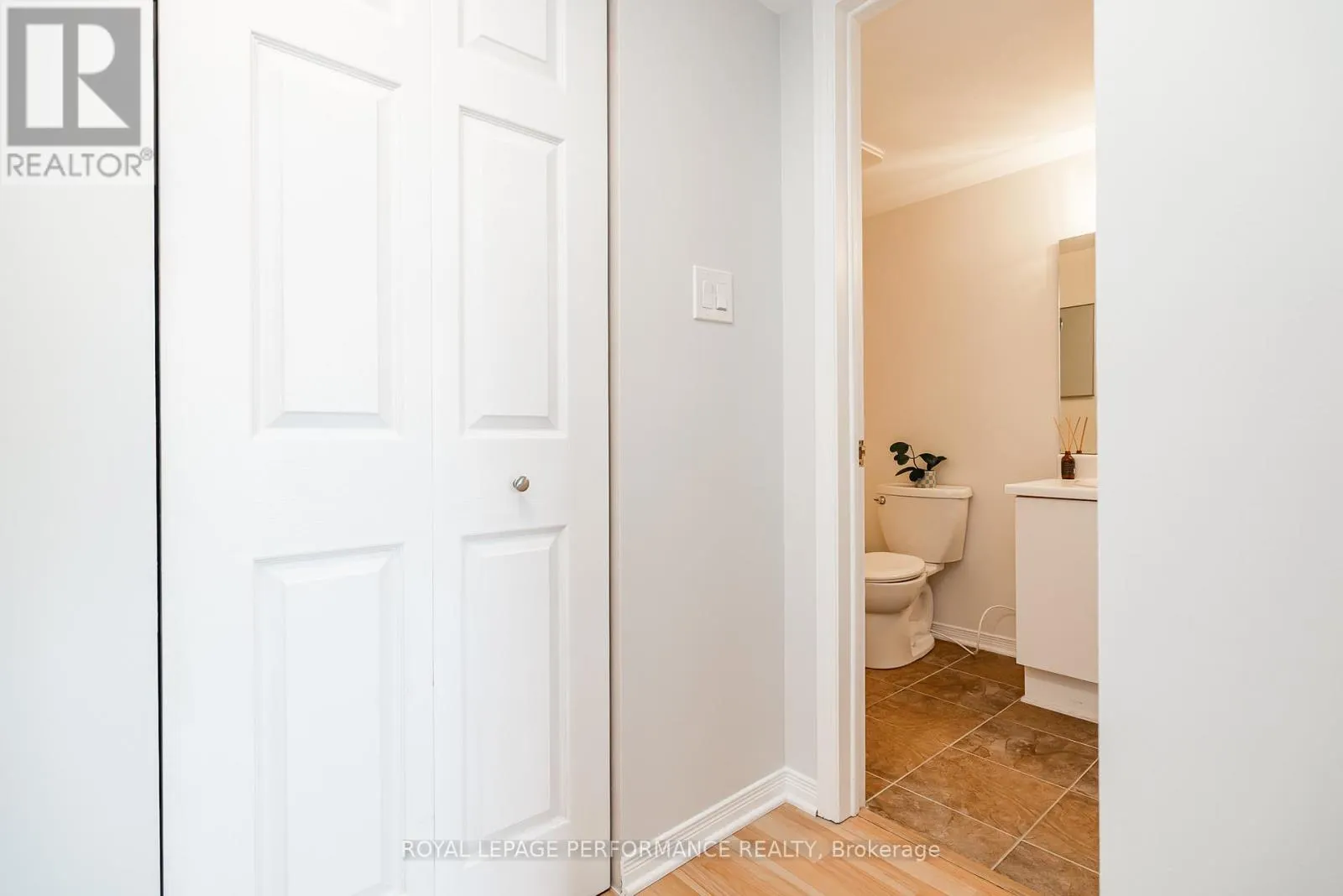 503 - 344 WAVERLEY STREET