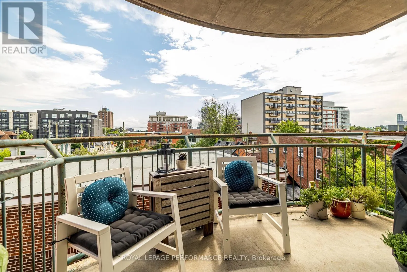 503 - 344 WAVERLEY STREET