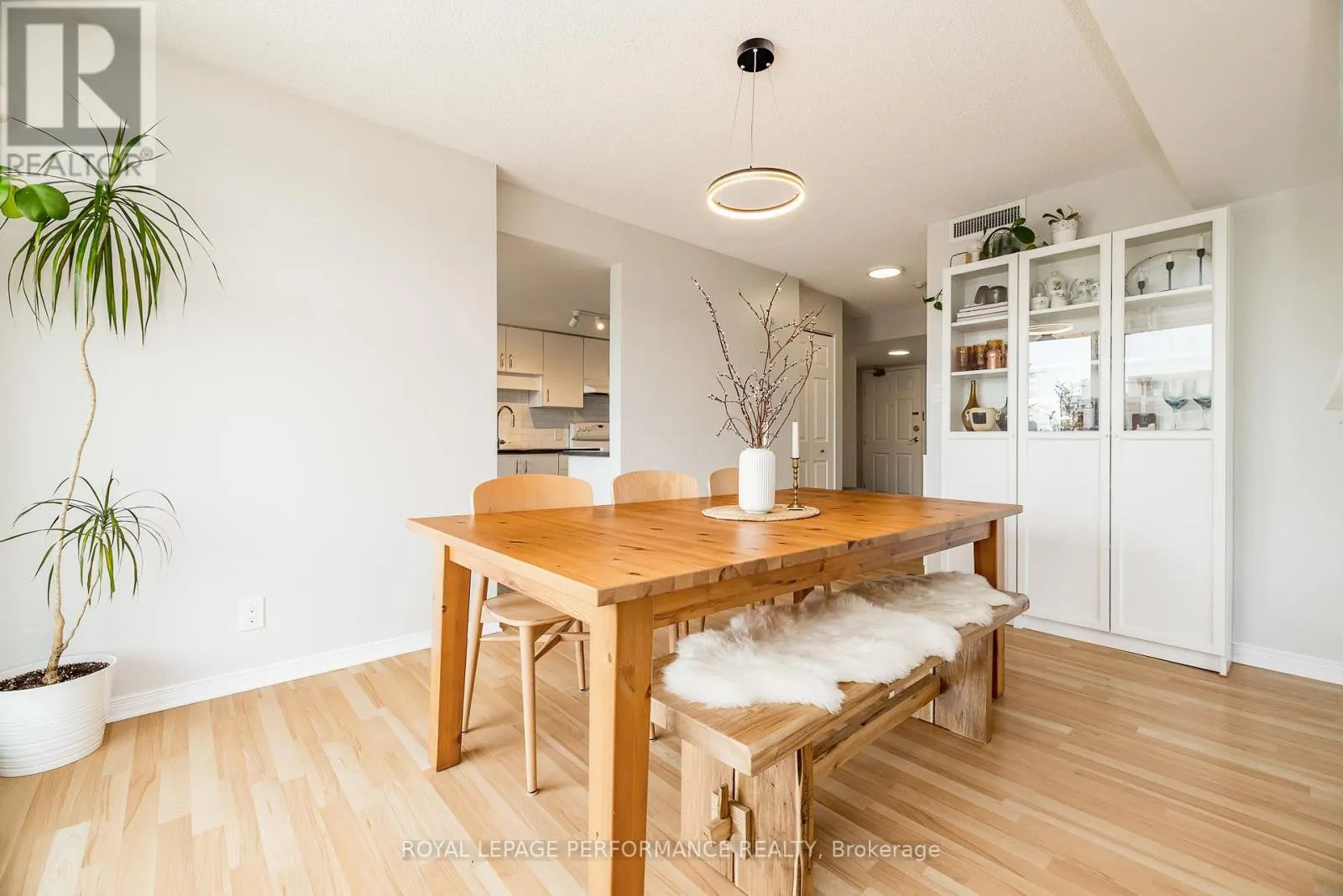 503 - 344 WAVERLEY STREET