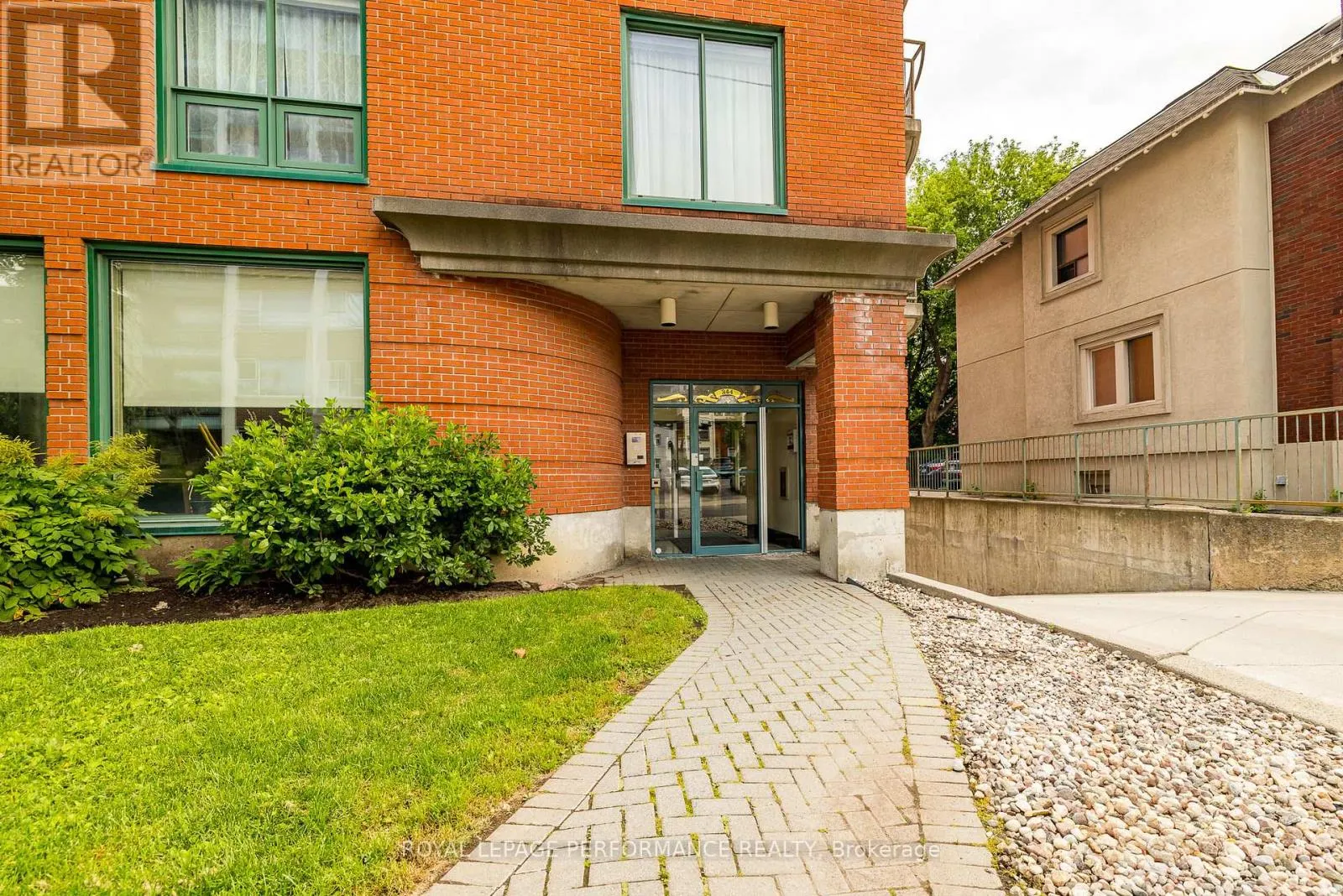 503 - 344 WAVERLEY STREET