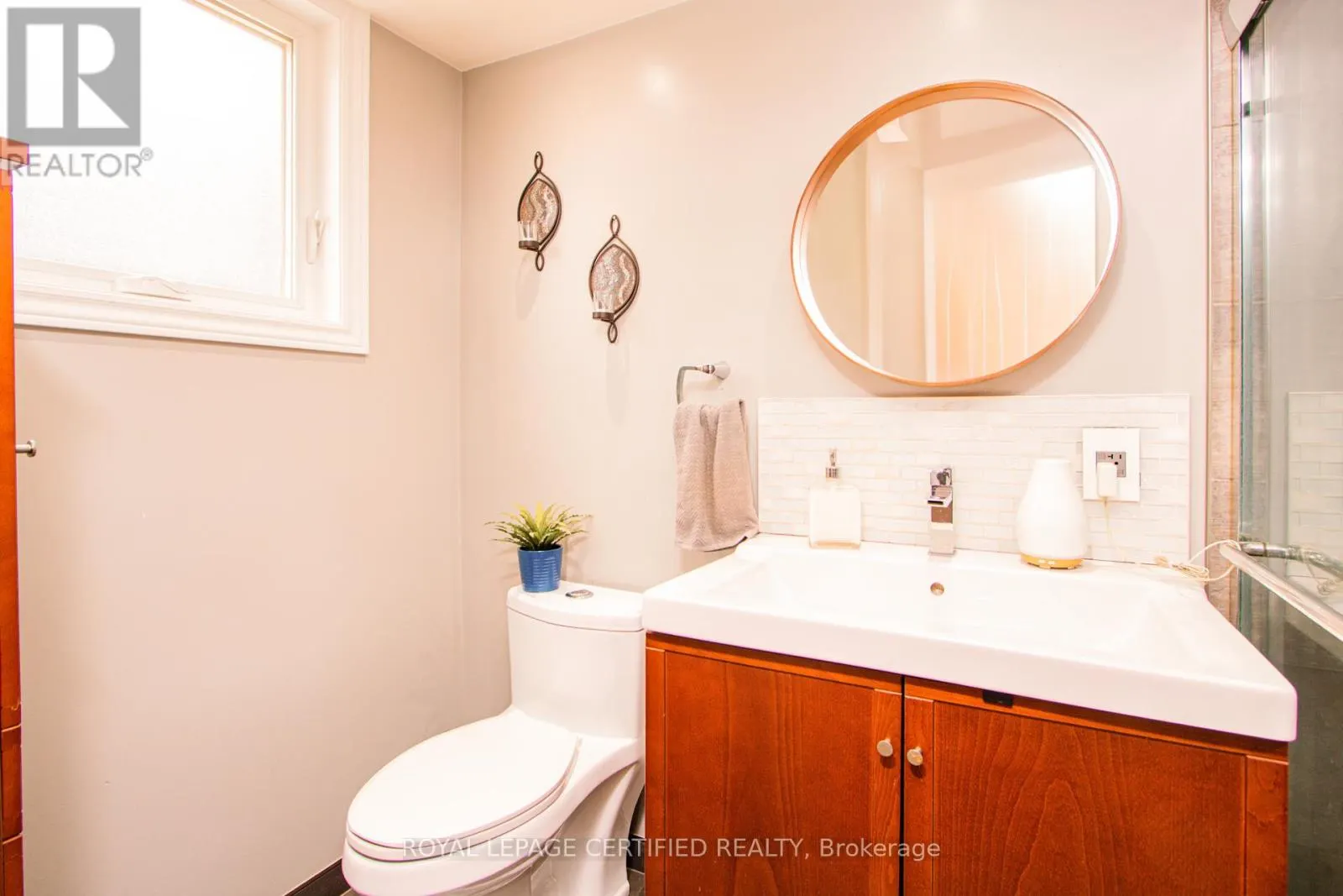 451 LAMPMAN PLACE