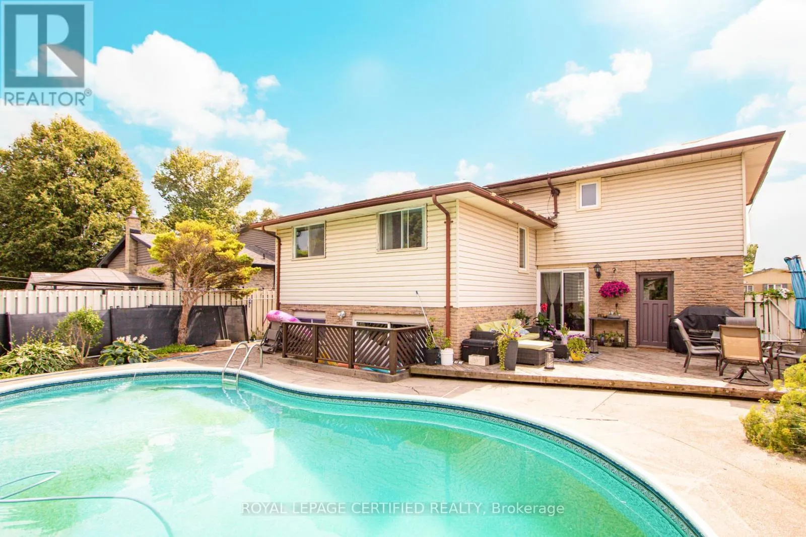 451 LAMPMAN PLACE