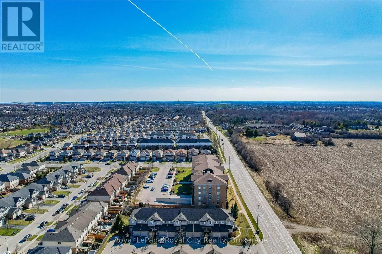 4 - 361 ARKELL ROAD, #4