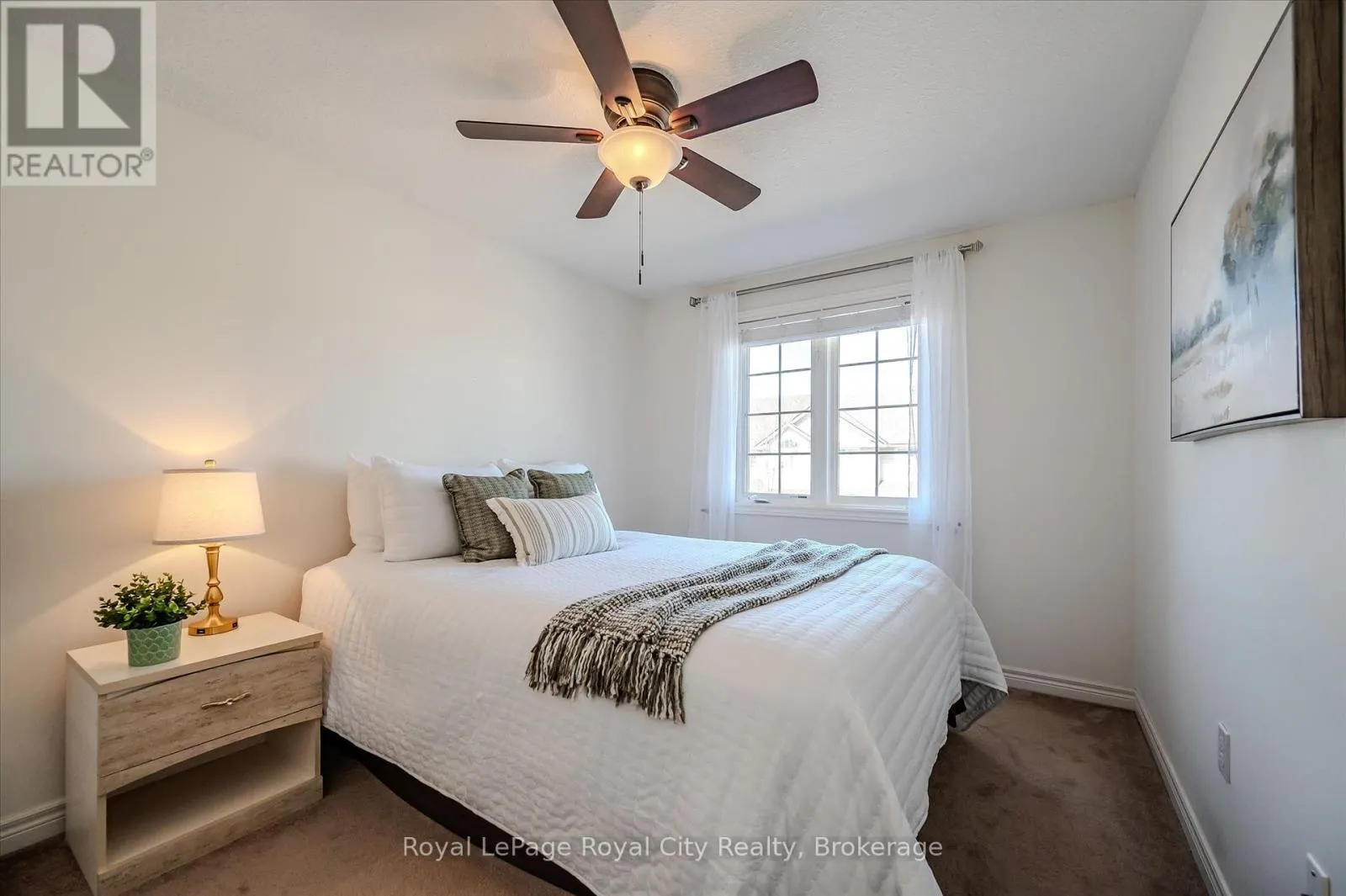 4 - 361 ARKELL ROAD, #4