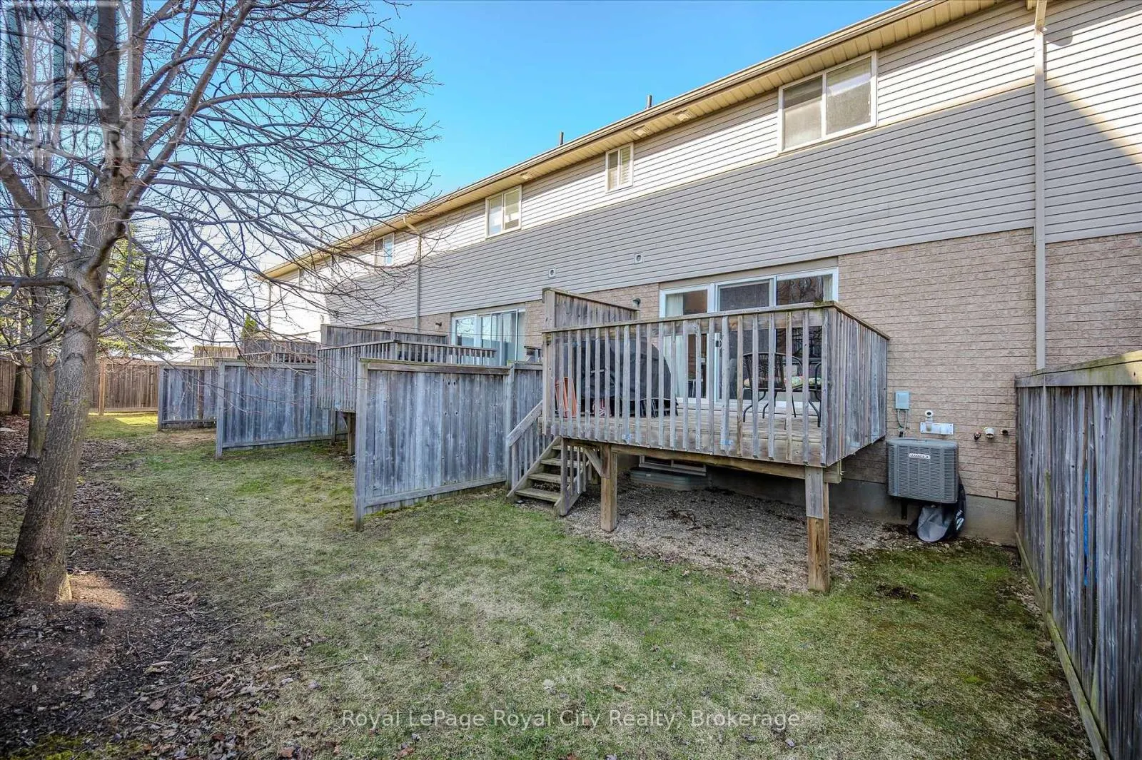 4 - 361 ARKELL ROAD, #4