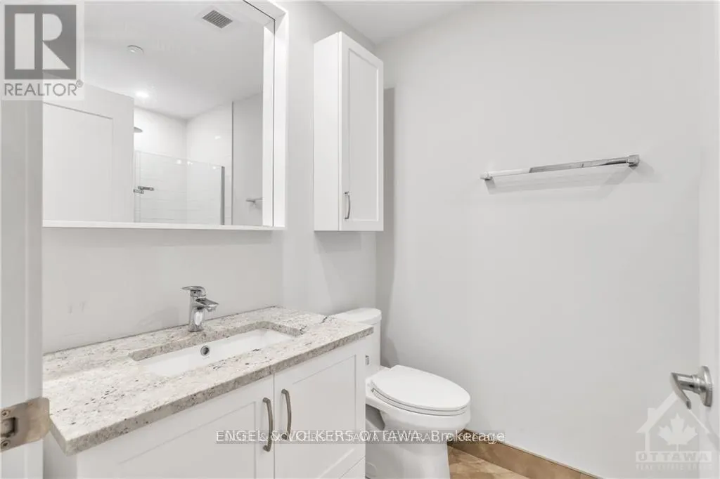 303 - 60 SPRINGHURST AVENUE