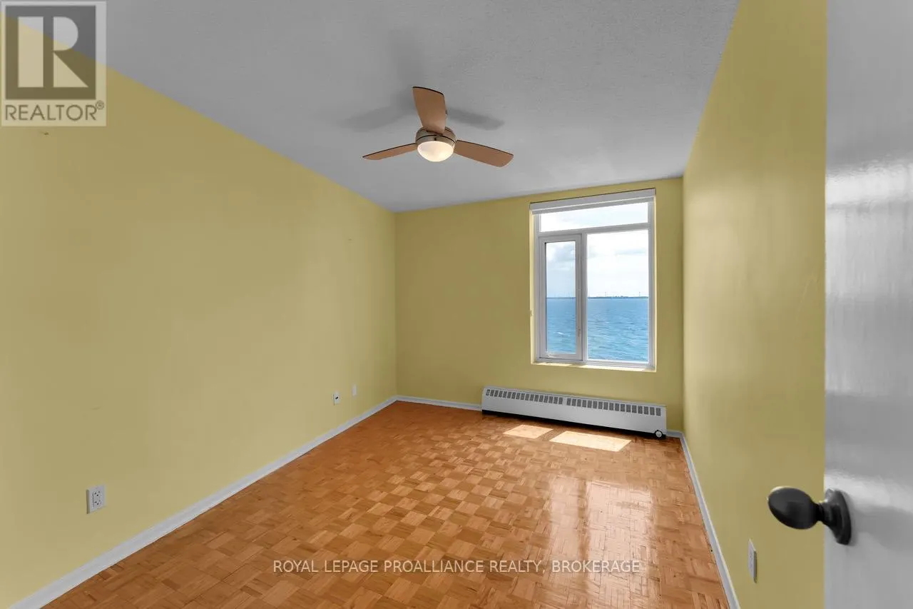 604 - 1 MOWAT AVENUE, #604