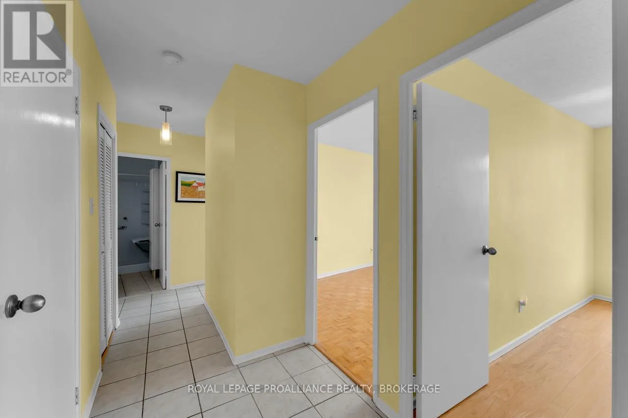 604 - 1 MOWAT AVENUE, #604
