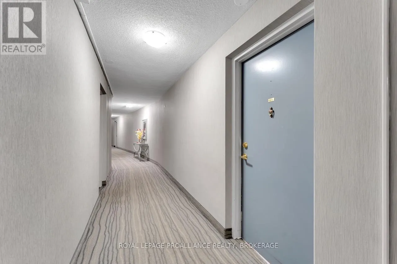 604 - 1 MOWAT AVENUE, #604