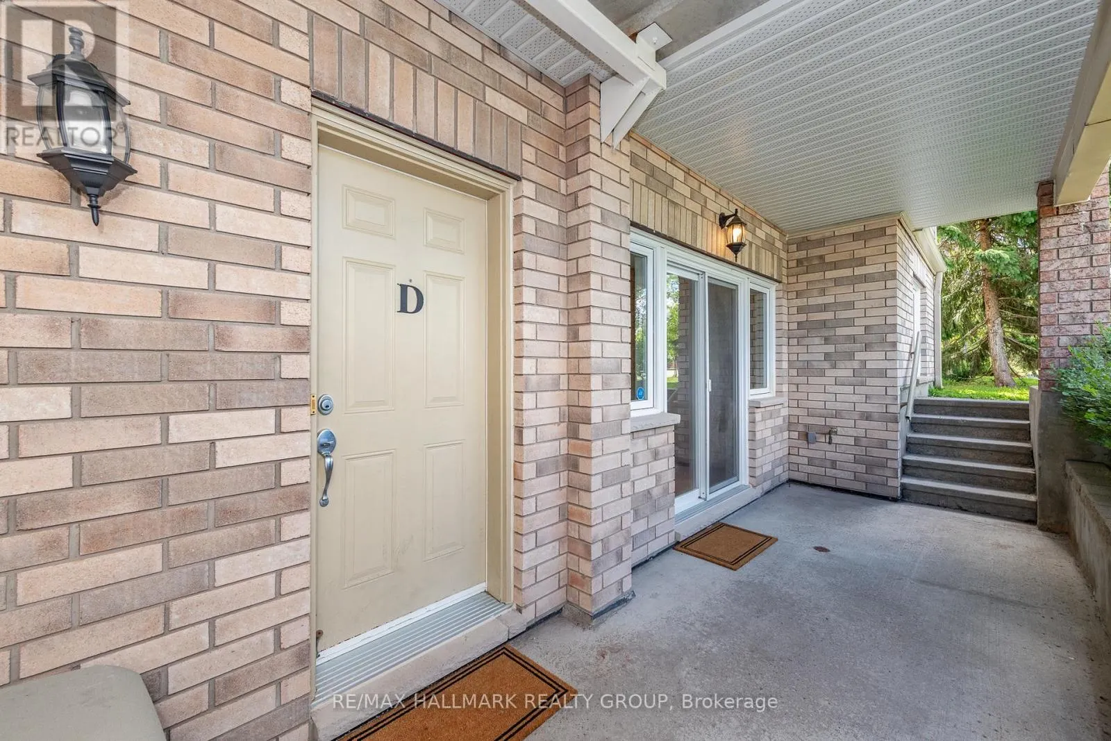 D - 1101 STITTSVILLE MAIN STREET