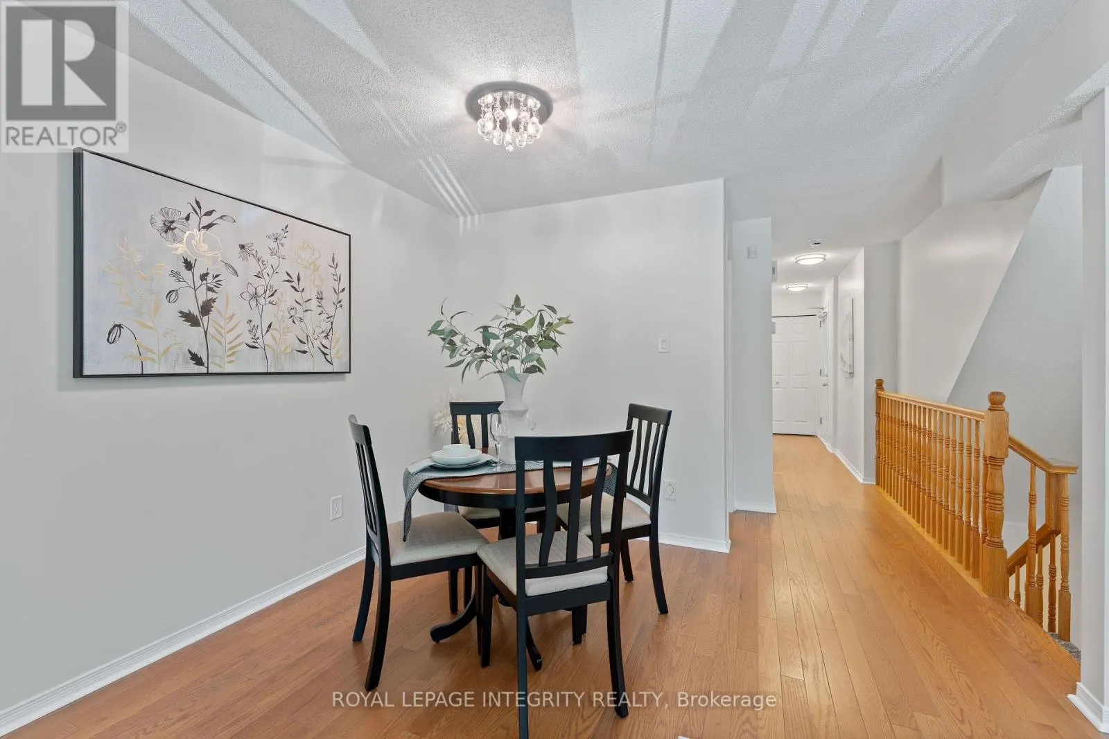 E - 108 CENTREPOINTE DRIVE