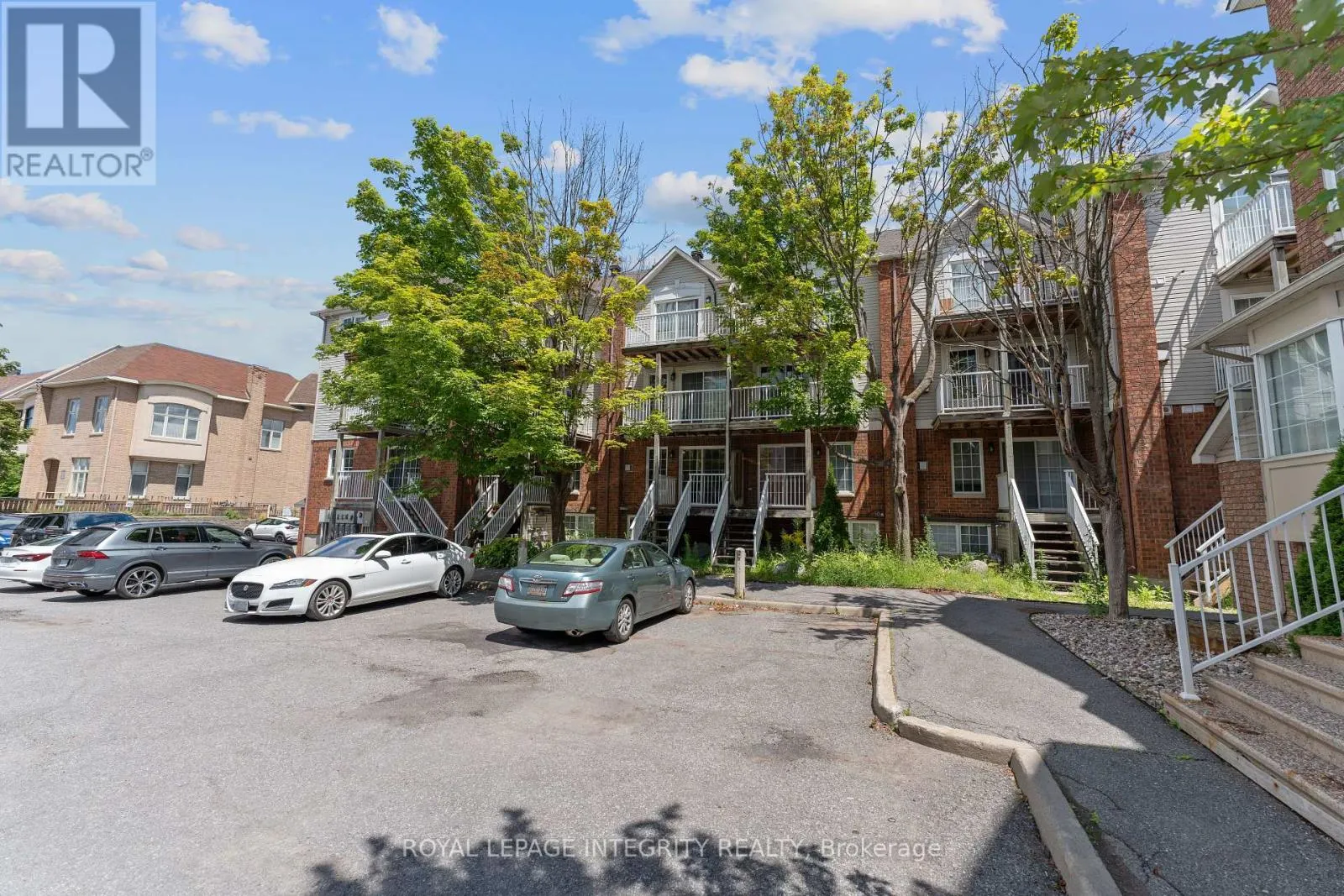 E - 108 CENTREPOINTE DRIVE
