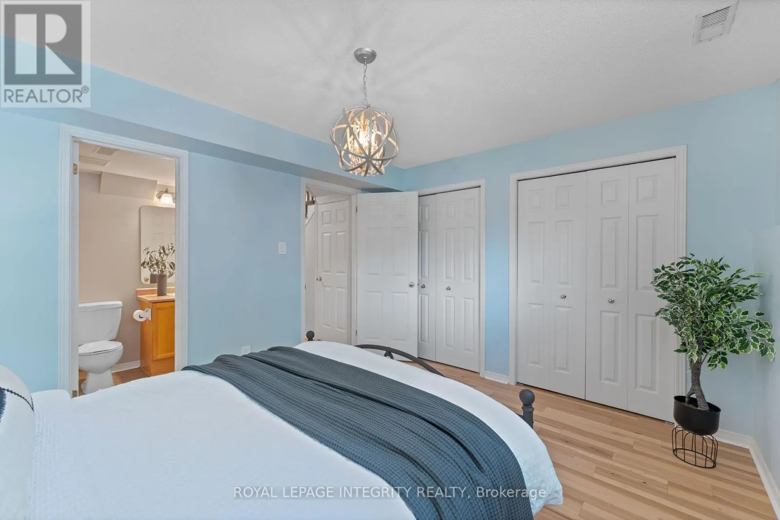 E - 108 CENTREPOINTE DRIVE