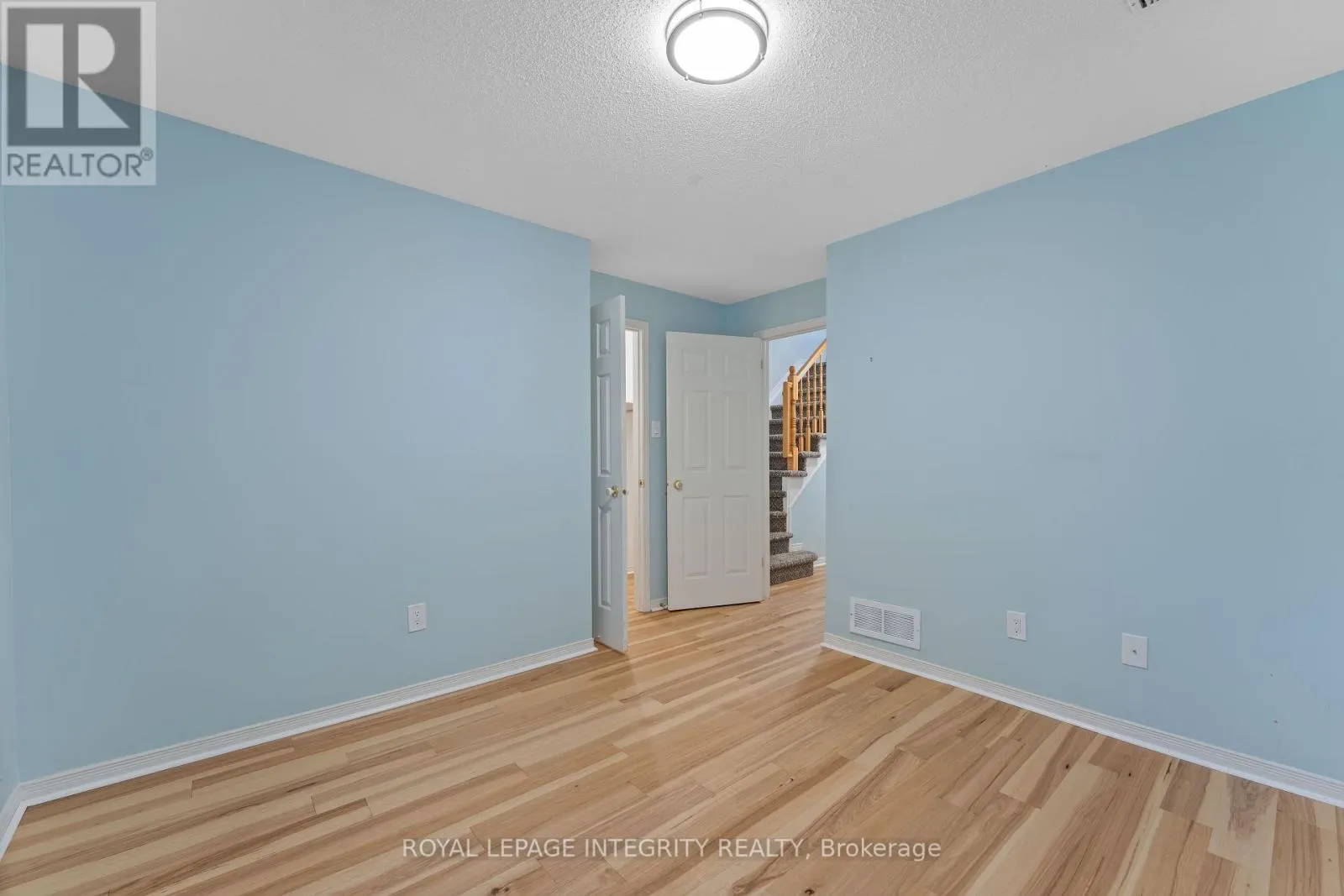 E - 108 CENTREPOINTE DRIVE