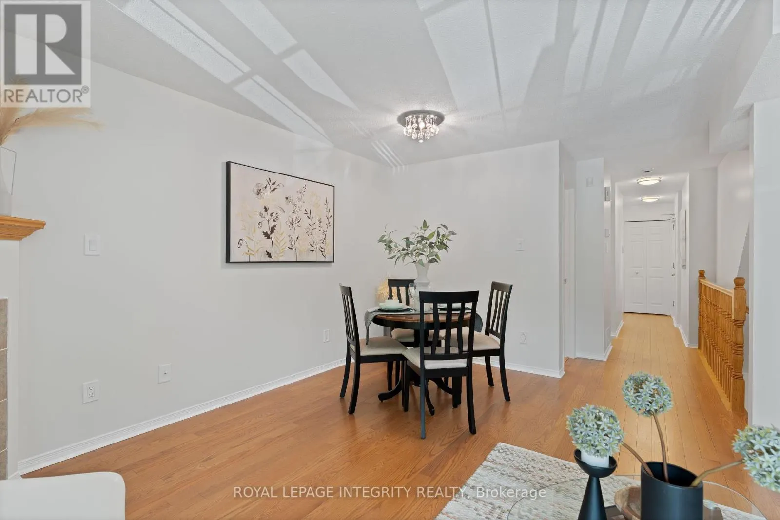 E - 108 CENTREPOINTE DRIVE