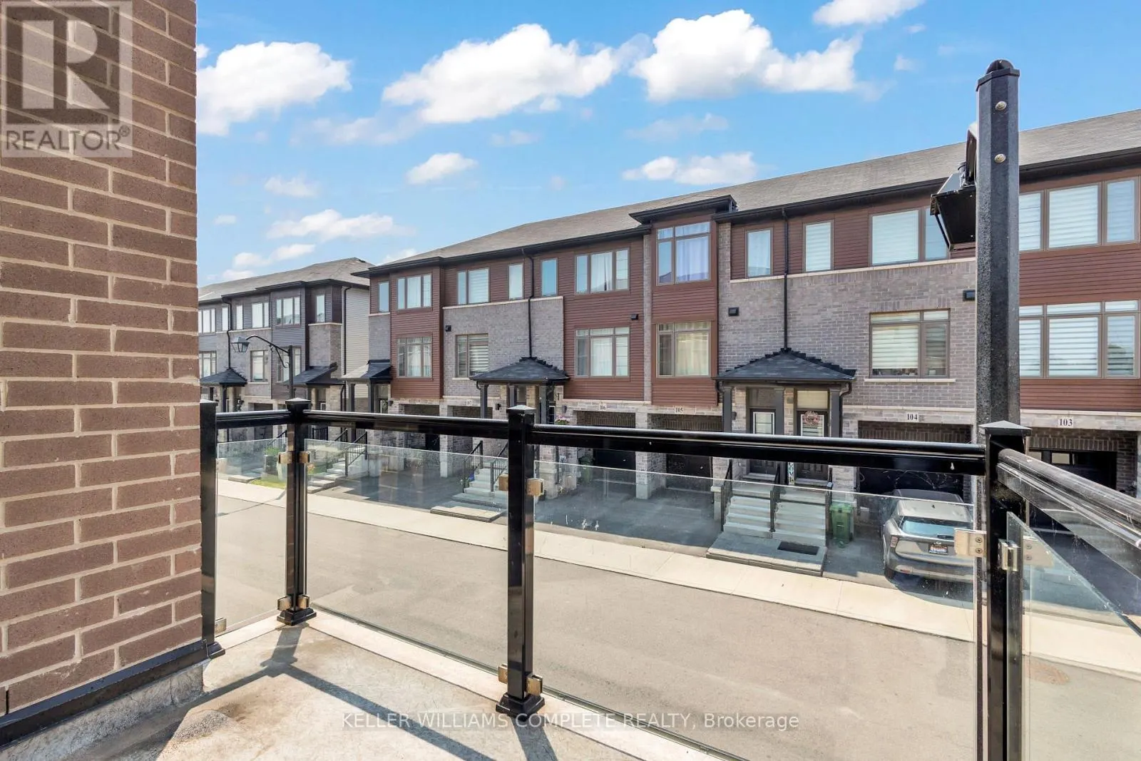 72 - 575 WOODWARD AVENUE