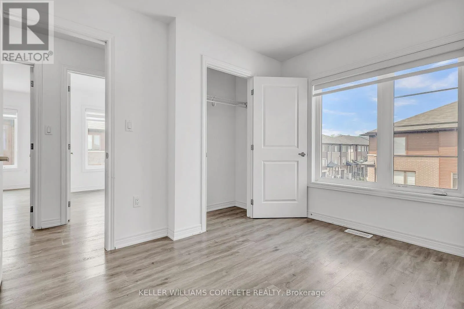 72 - 575 WOODWARD AVENUE