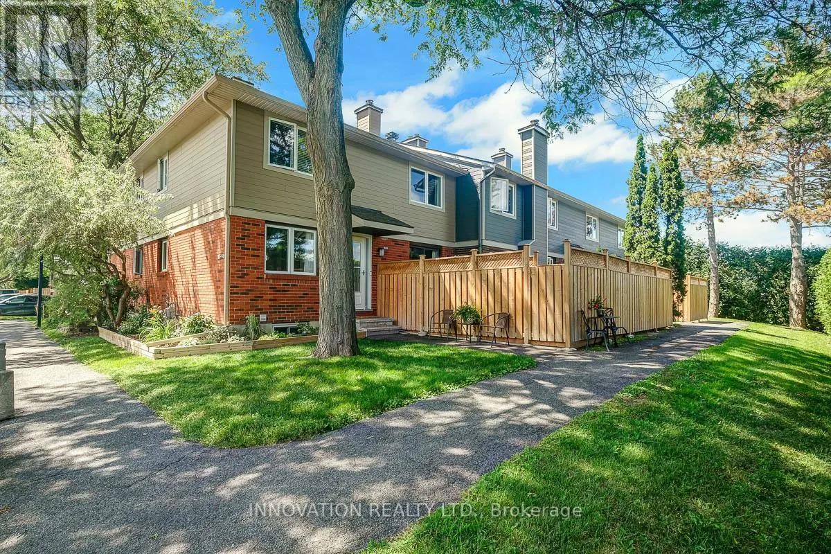 1645 DU SOMMET PLACE