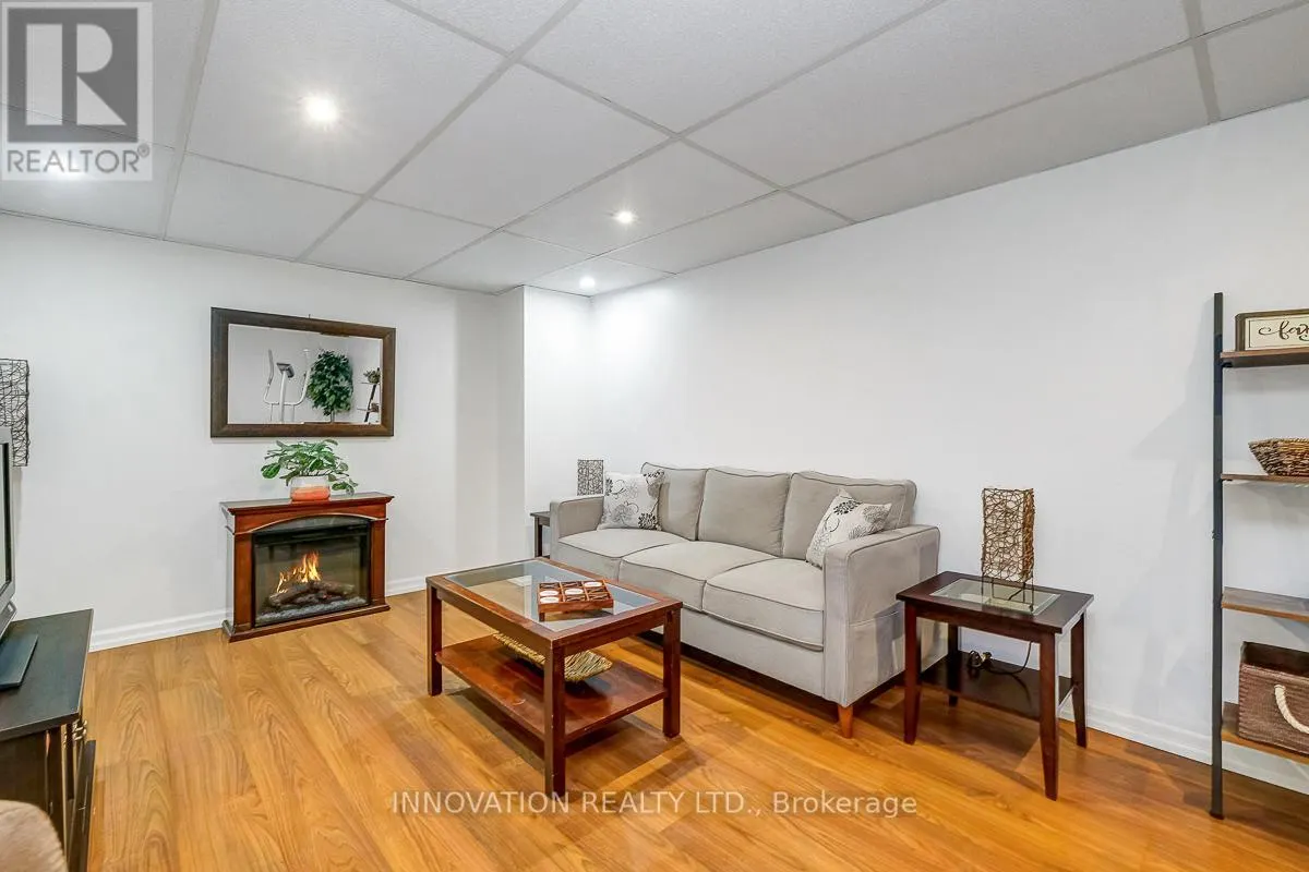 1645 DU SOMMET PLACE