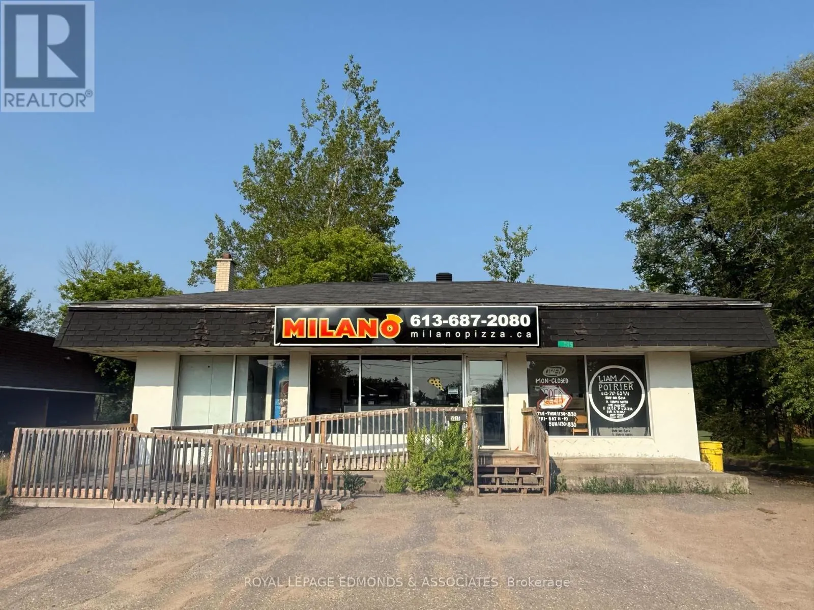3515 PETAWAWA BOULEVARD