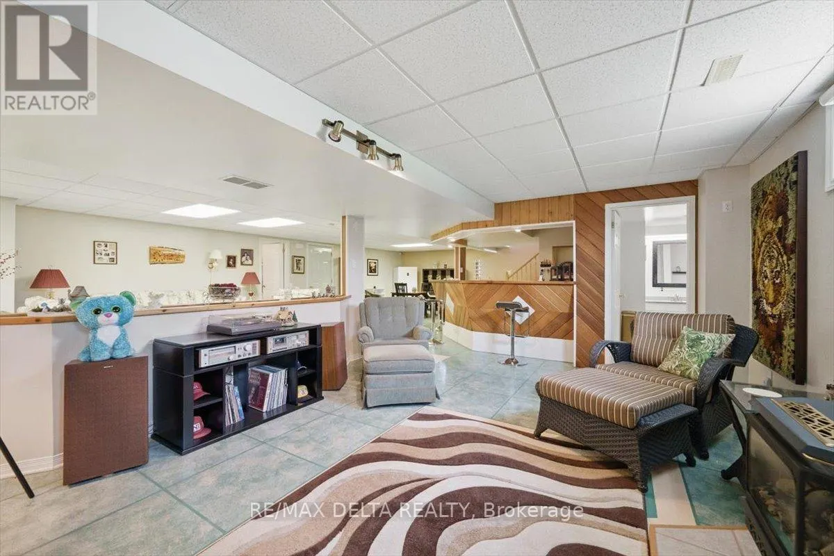1800 TUCKER ROAD