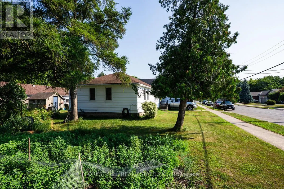 610 TAMARAC STREET