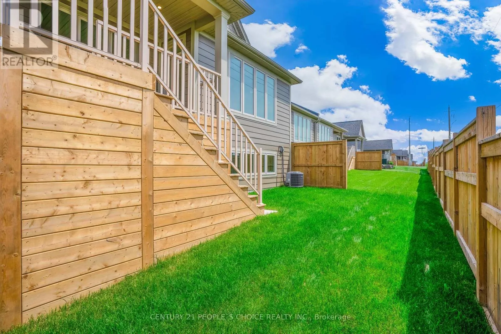 3947 MITCHELL CRESCENT