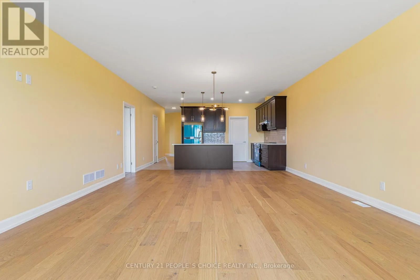 3947 MITCHELL CRESCENT